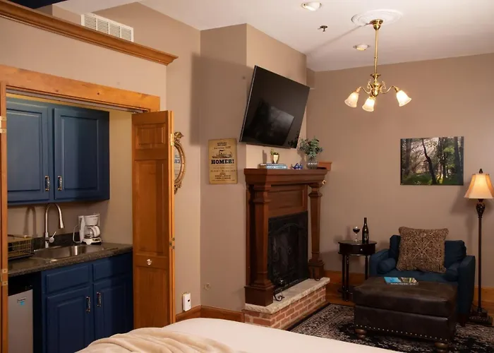Bed & Breakfast Riverboat