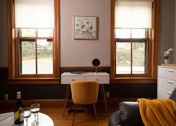 Bed & Breakfast Riverboat Galena
