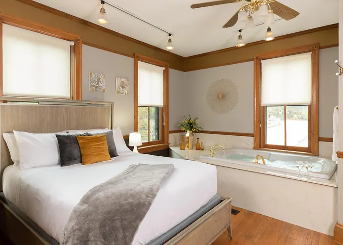 Bed & Breakfast Riverboat Galena