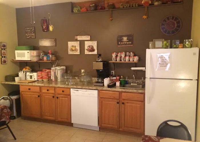 Bed & Breakfast Riverboat 4*